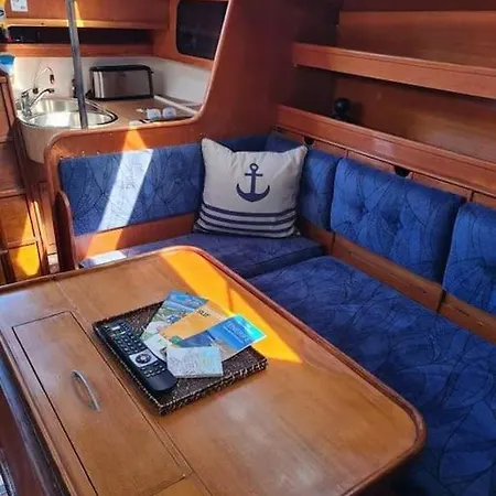 Botel Location Bateau Phoenix Tenerife Sud